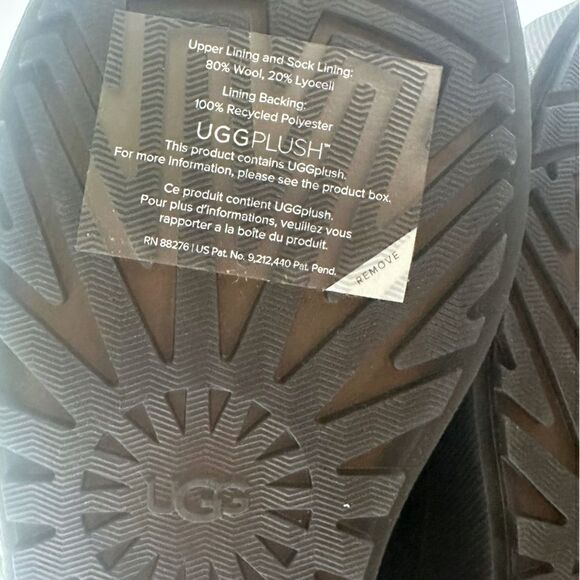 UGG Classic Tech Mini Waterproof Suede Winter Boots Size 5 - Picture 10 of 13